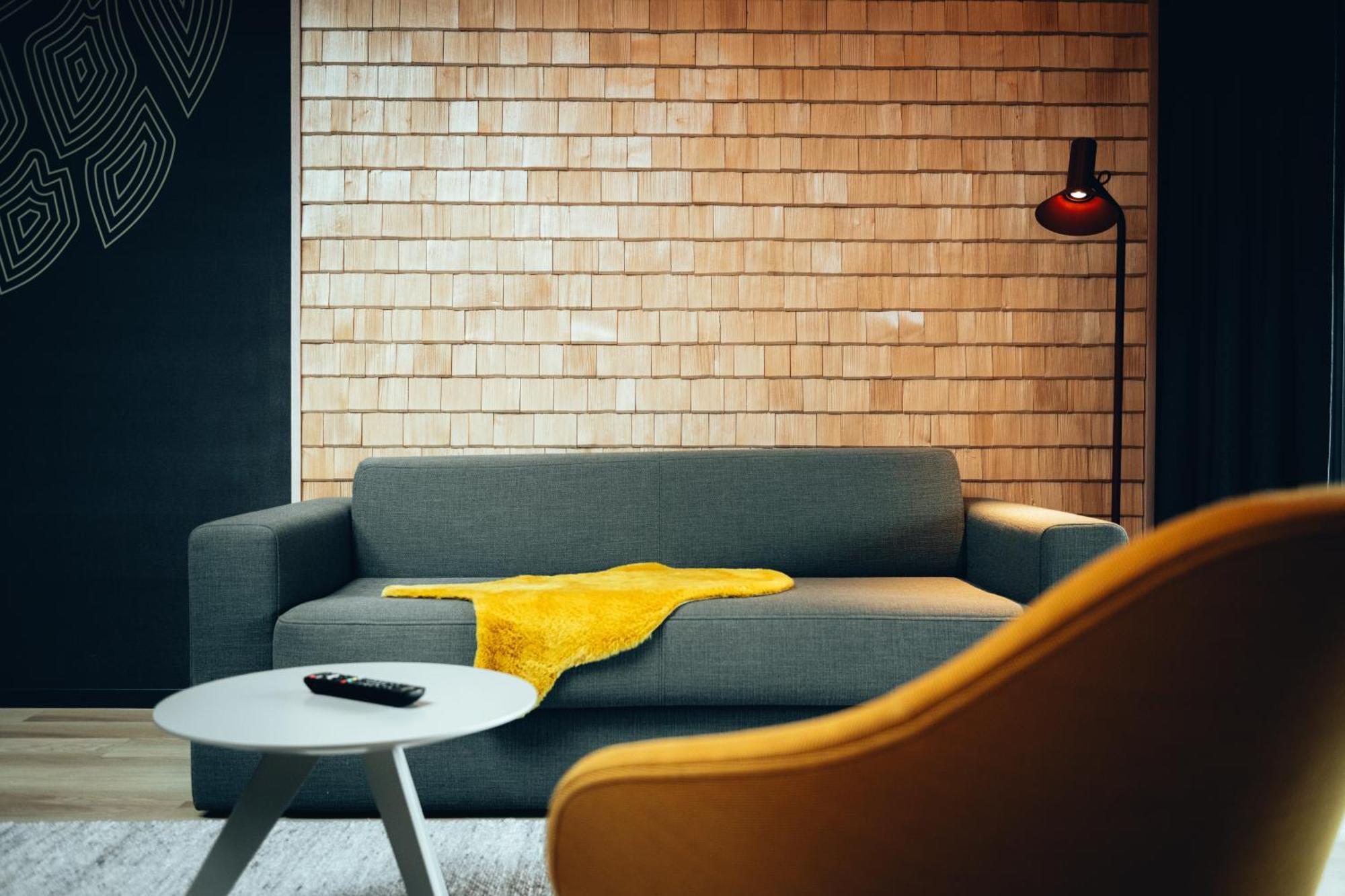 Hotel Zum Goldenen Hirsch 손토펜 외부 사진