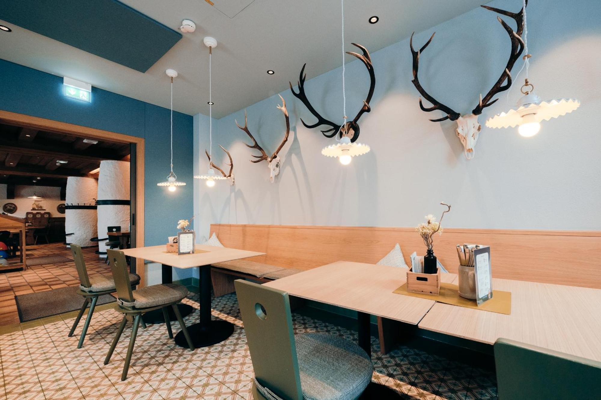 Hotel Zum Goldenen Hirsch 손토펜 외부 사진